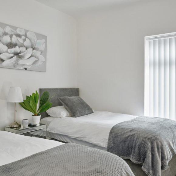 Priory Suites Liverpool Exteriör bild