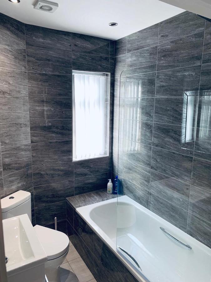 Priory Suites Liverpool Exteriör bild